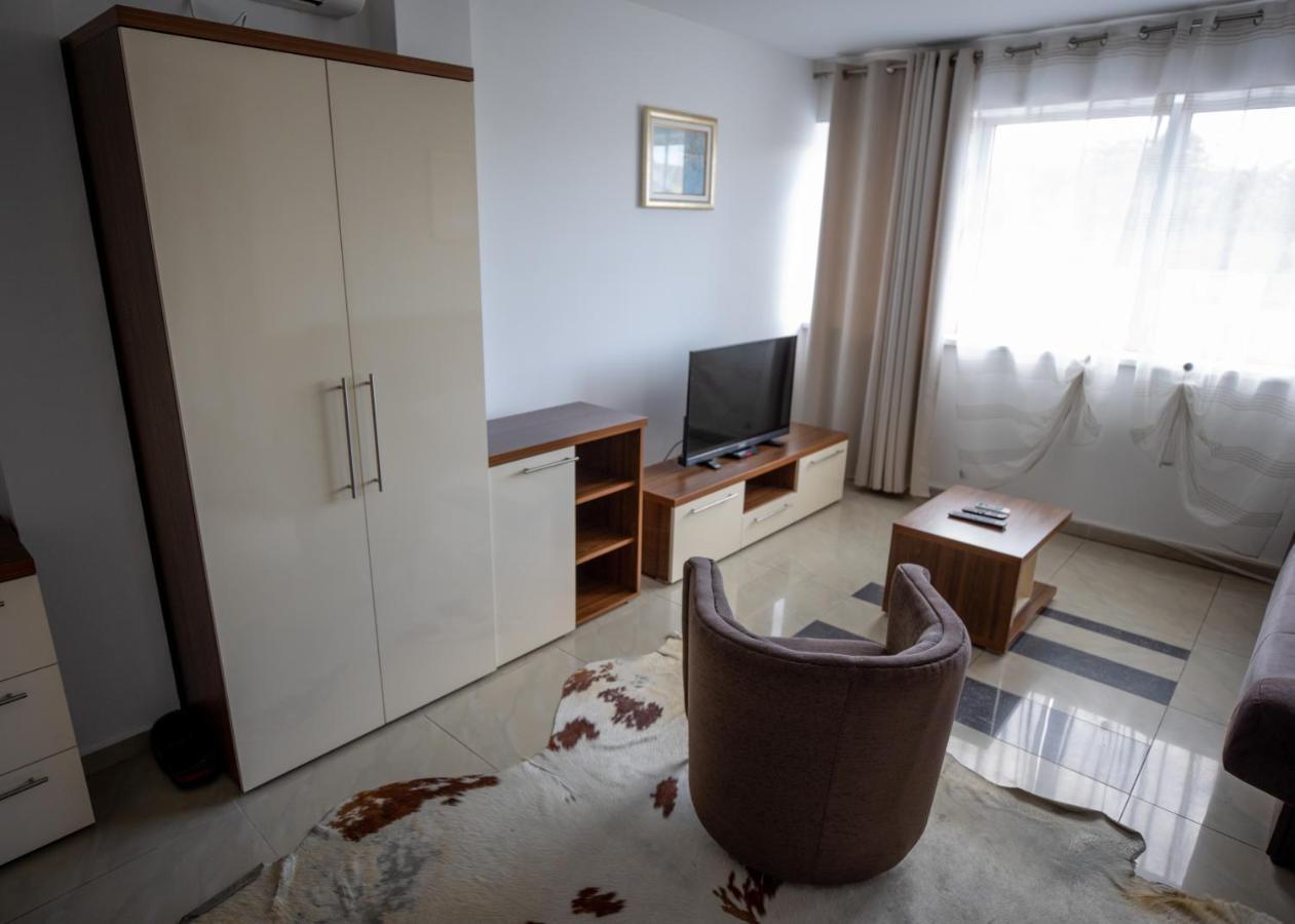 Guest House Agropapuk Šid 외부 사진